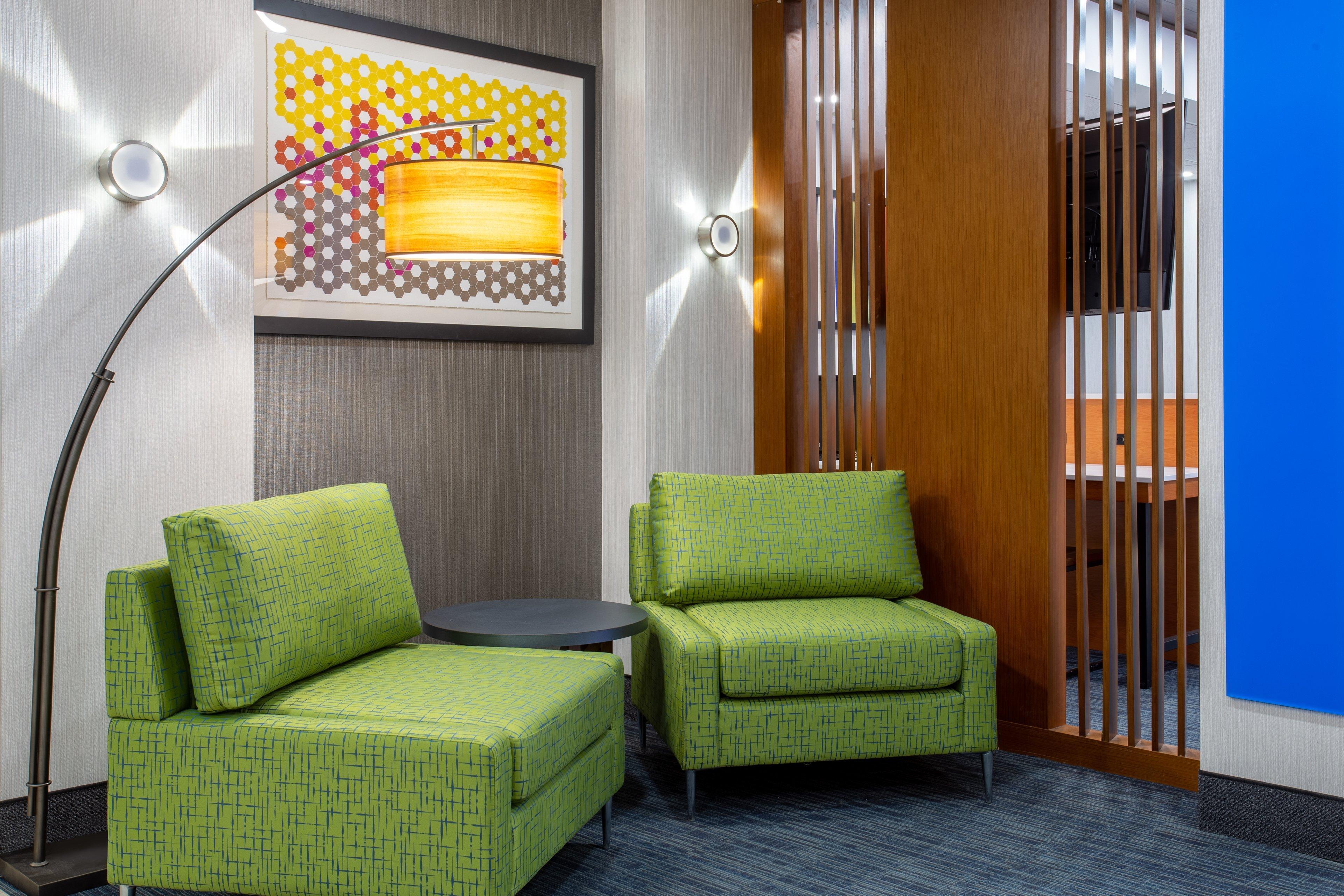 Express & Wayne By Ihg Hotel Ellisville