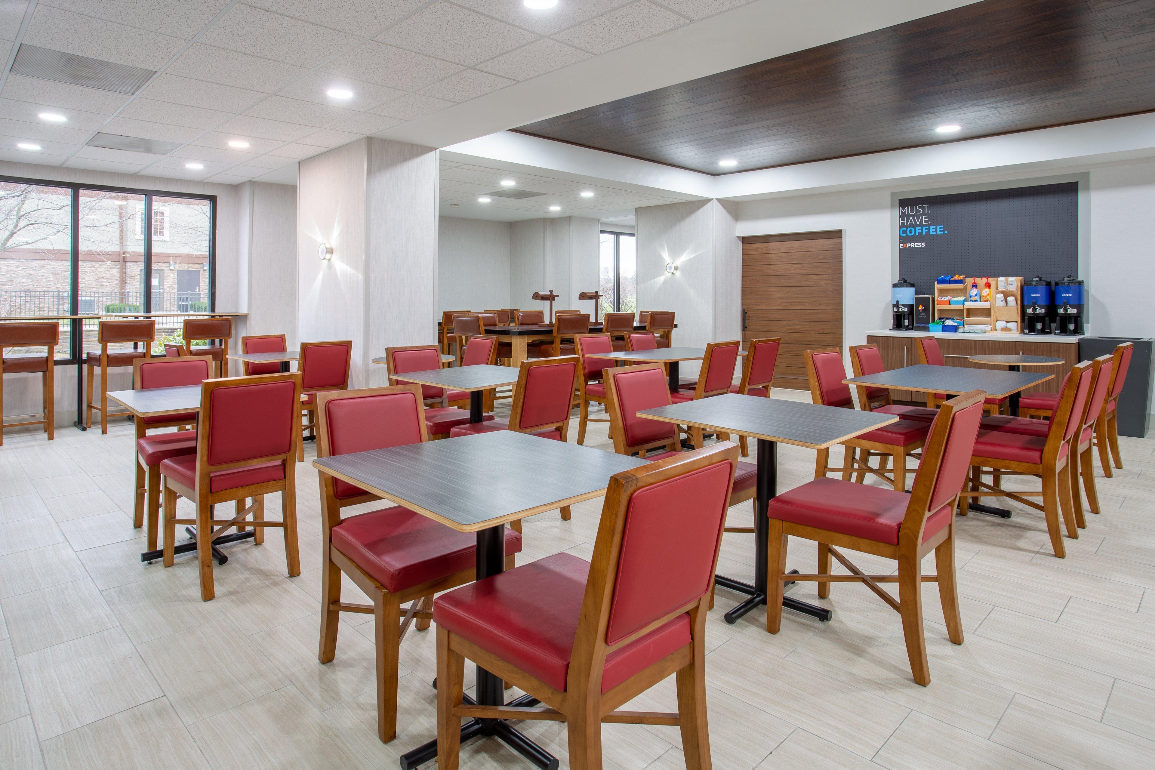 Hotel Express & Wayne By Ihg Ellisville