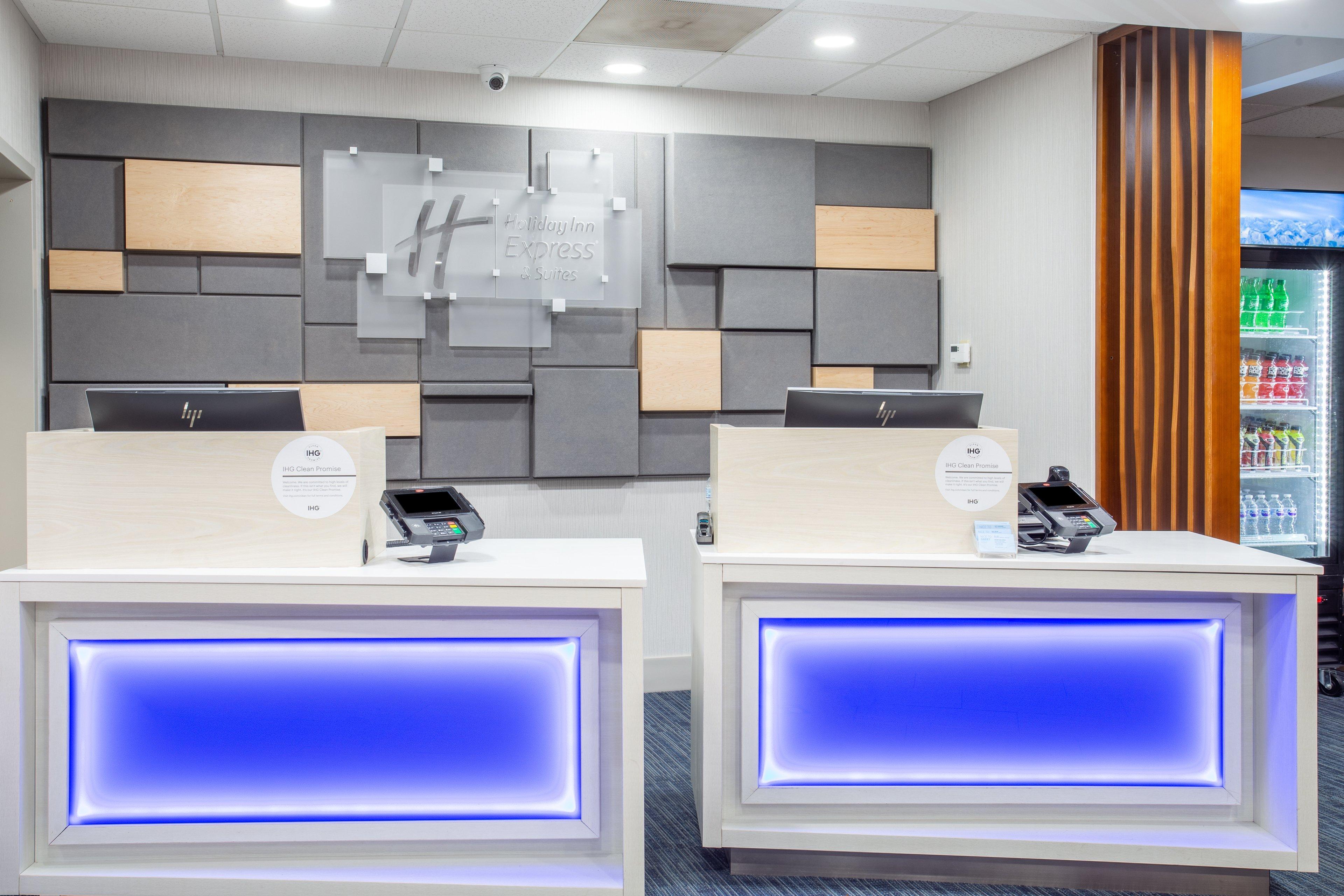 Express & Wayne By Ihg 3* Ellisville