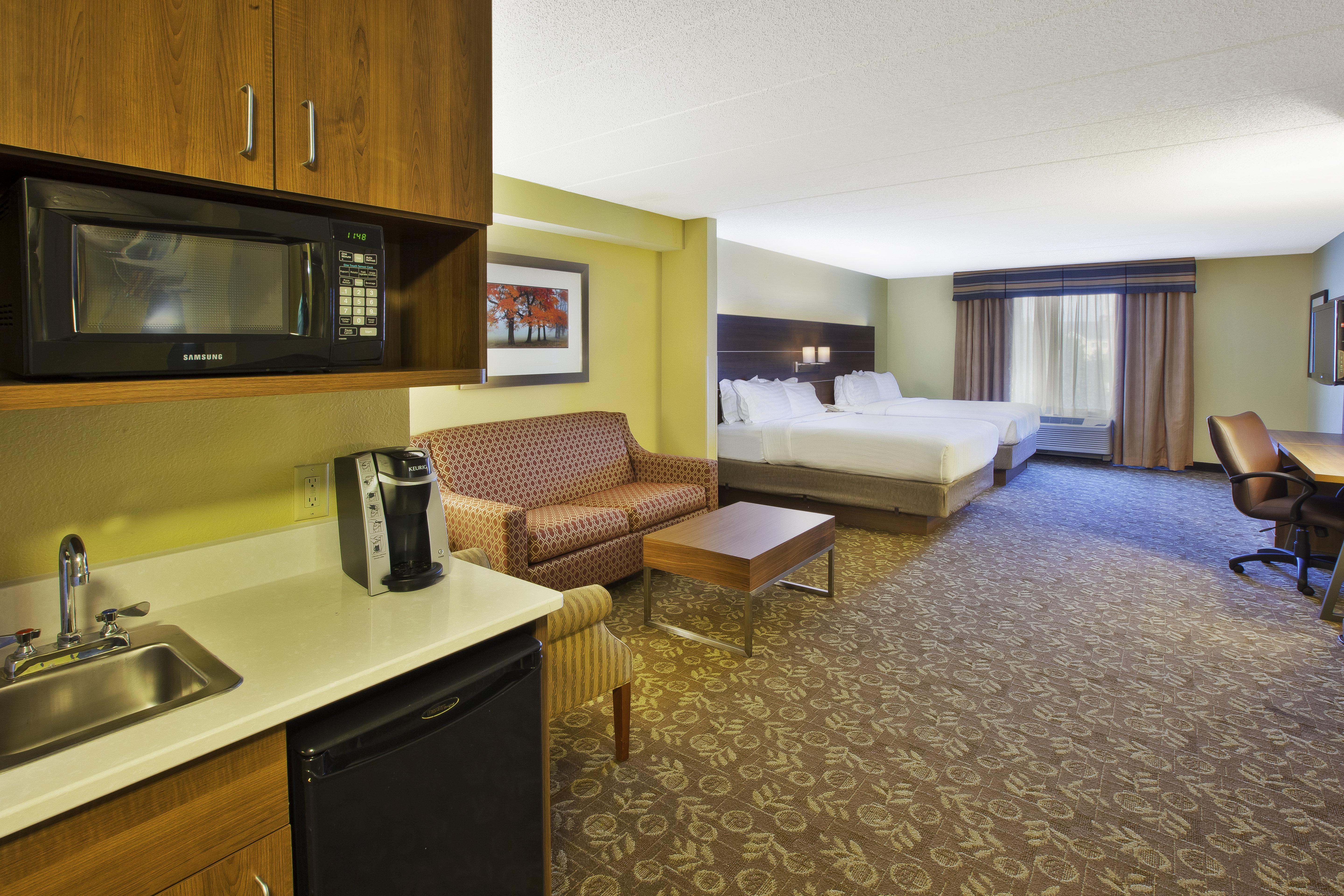 Express & Wayne By Ihg 3* Ellisville