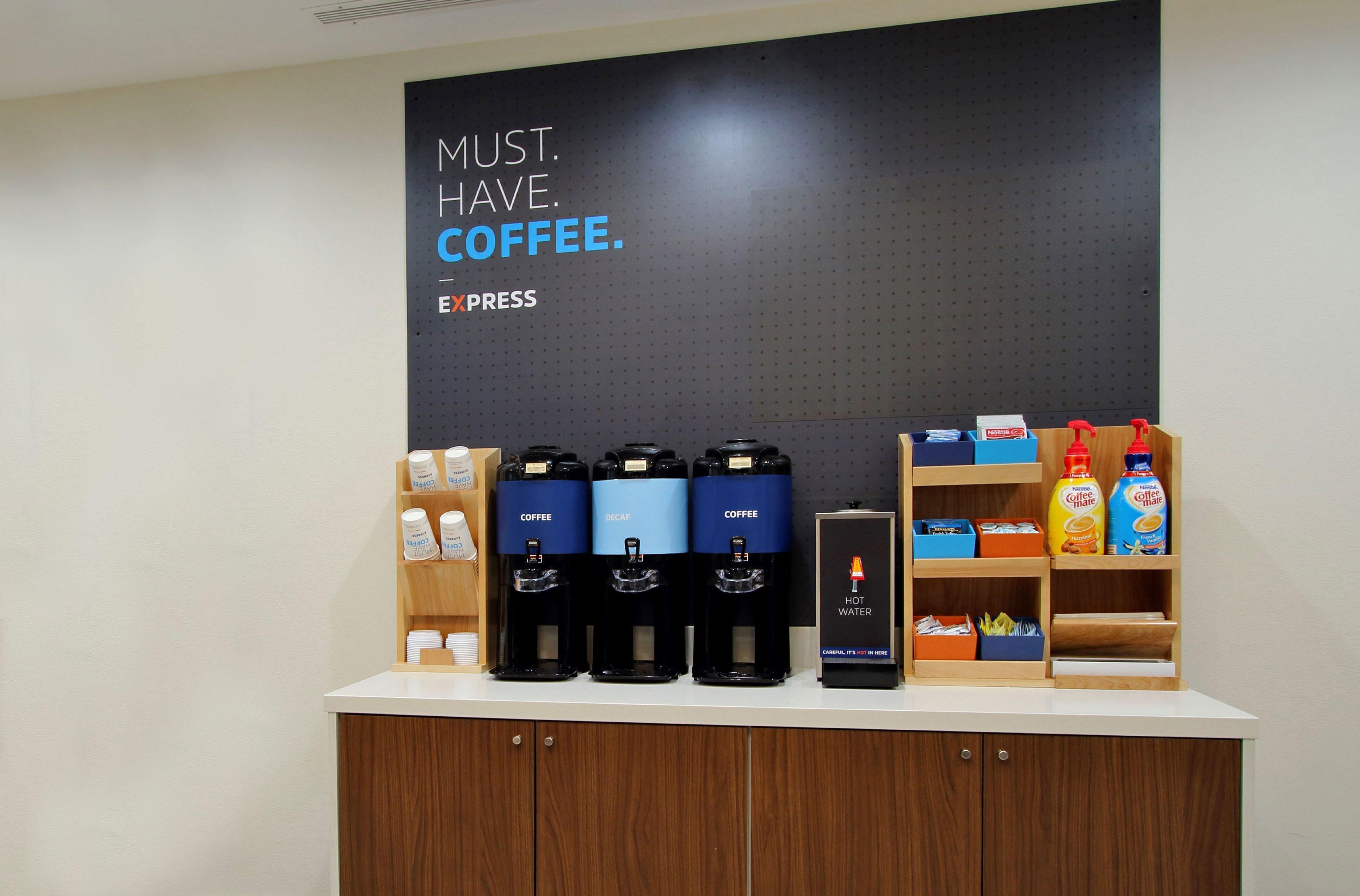 Express & Wayne By Ihg Ellisville